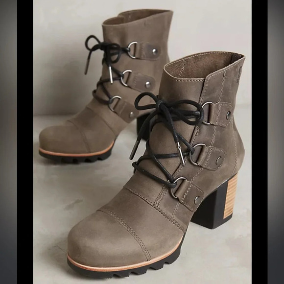 Sorel Addington Lace Up Boots, size 7.5 - Picture 1 of 6